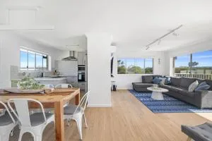 Sea Glass - Lake Tabourie