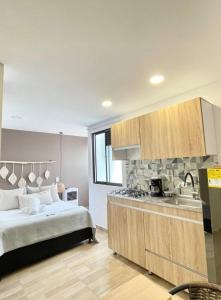 Casa palmera cozy loft 301 near everything