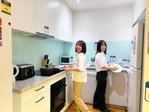 Ozi House Drummond - Melbourne