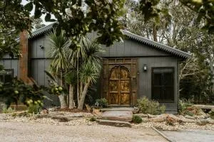 The Temple - Country Farm Retreat - Yellingbo