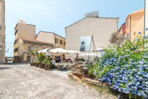 Coral House with Shared Pool and Sea View img46