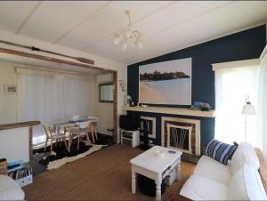 11 Broome Street Mallacoota