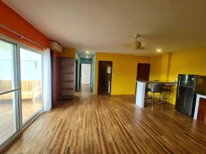 Tablas Seaview Homestay