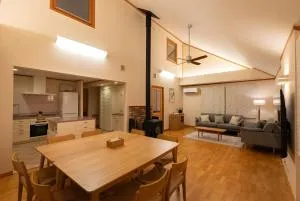 LillaNASU Swedish House, a relaxing luxury space, large living room, deck, large group, in the heart of Nasu - Kuroiso