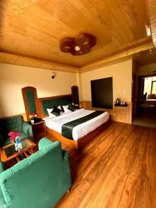 Heaven Hidden Old Manali - Bashist