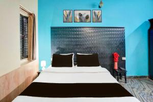 Super Collection O Mathura Near Railway Station