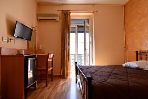 Single Room room in Electra Hotel Piraeus