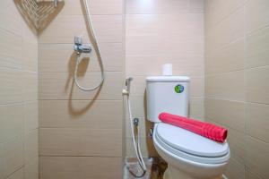 Warm and Cozy Studio Apartment at Margonda Residence 5 By Travelio