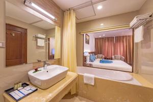Lam Giang Hotel