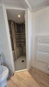 Appartements Maison plein centre ville a 100 m de la plage : photos des chambres