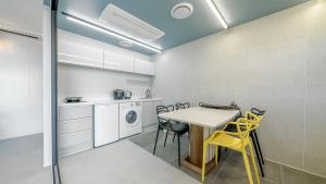 Pohang Sunrise Pool Villa