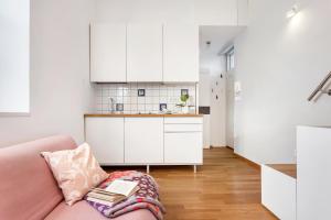 Modern studio apartment in the heart of old city