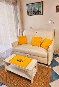 Armorial studio cosy 100m plage