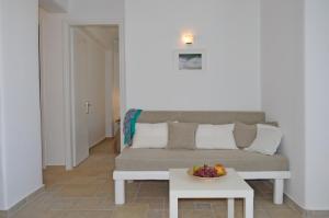 Minimal Houses Myconos Greece