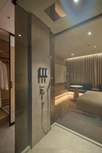 Phòng Standard giường đôi (Standard Double Room)