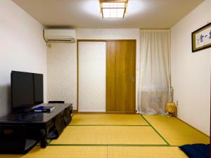 市中山居 大阪站梅田站 阪急商圈 中畸町站步行3分钟 超大獨棟别墅 适合家庭团体