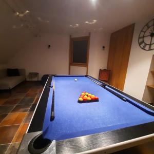 Villas Magnifique villa avec piscine interieure : photos des chambres