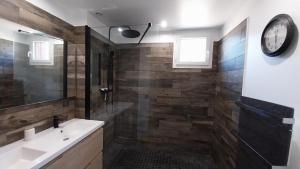 Villas Maison avec piscine entre Chartreuse et Vercors : photos des chambres