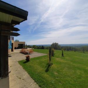 Villas Magnifique villa avec piscine interieure : Villa