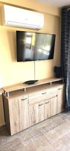 A stones throw from the golden mile with breathtaking ocean and mountain views