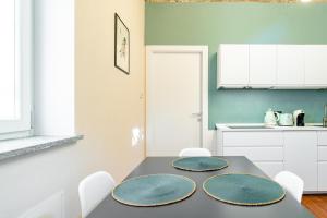 Casa Mocambo by Toh Solution