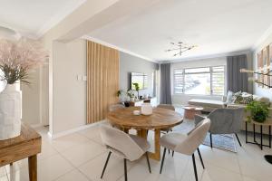 Modern Apt with Beautiful Views and Short Walk to Beach