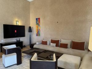 Villa Hilin - Piscine chauffée et hammam privé proche des golfs et du centre ville