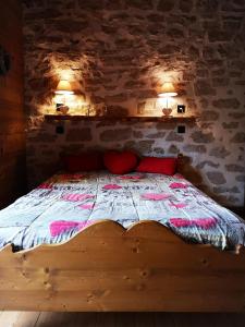 GITE DE MONTAGNE "LE CALOU" AVEC CHEMINEE ET JACUZZI situé à St Laurent-en-Grandvaux