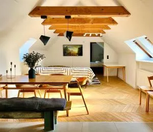Steyr Old Town Loft - A charming 3 Bedroom Oasis - Unterwald