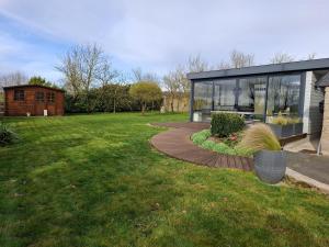 Maisons de vacances Chez Marie-Celine - Maison avec jacuzzi a 20 min du Val Andre : photos des chambres