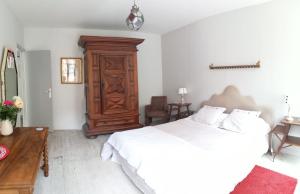 B&B / Chambres d'hotes LE TABELLION : photos des chambres