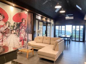 Jaokhun Hilltop Kamala, Phuket