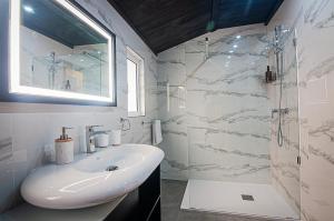 Valletta Collection - St Patricks Apts