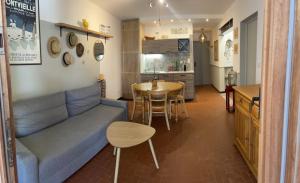 Le 45- La Sauvagine, Appartement avec grande terrasse, 6 Couchages, 2 chambres, 3min de la plage