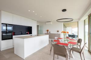 Wonderful new appartment with unbelievable views