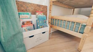 Maisons de vacances Maison La belle de Cadenet proche Lourmarin : photos des chambres