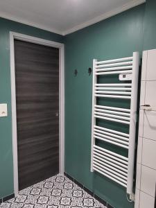 B&B / Chambres d'hotes Chambre d-hotes l-Heure Bleue : photos des chambres