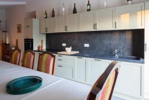 Villas Maison de maitre dans les vignes : photos des chambres
