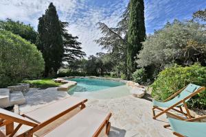 Villas Villa avec piscine - 5 min d-Avignon : photos des chambres