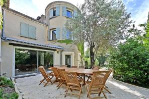 Villas Villa avec piscine - 5 min d-Avignon : photos des chambres