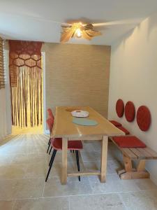 Le lynx boréal, centre historique avec jardin