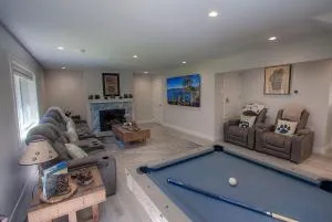 Creek Side Summit home - Genoa