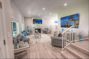 Creek Side Summit home