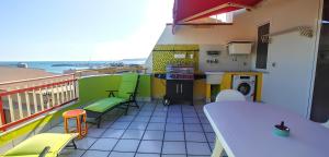 Casa Sunrise - The most secluded terrace at the port