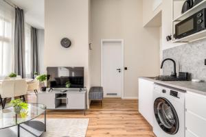 Time Out Suites With Terrace - R30