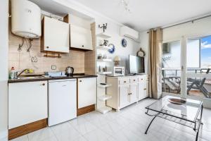 WELCS APARTAMENTO 226 EMP frente al Canal