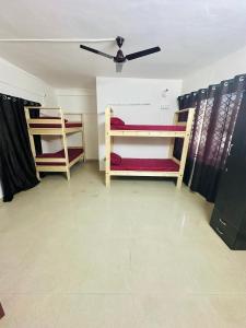 Alora Homes Ladies Pg