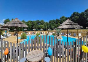 Campings Camping Paradis du Quinquis : photos des chambres