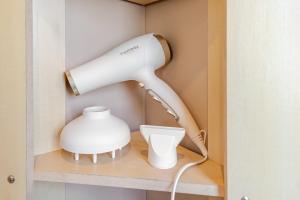 Mobil home climatisé, Wi-Fi, 30 minutes du Puy duFou, proche de la piscine