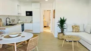 STUNNING APARTMENT with POOL - Es Mercadal